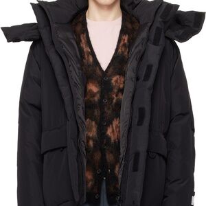 Daiwa pier39 Gore-tex windstopper expedition down jacket